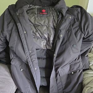 Canadiana Men’s Dark Grey Down Blend Hooded Winter Parka Heavy Duty Coat L